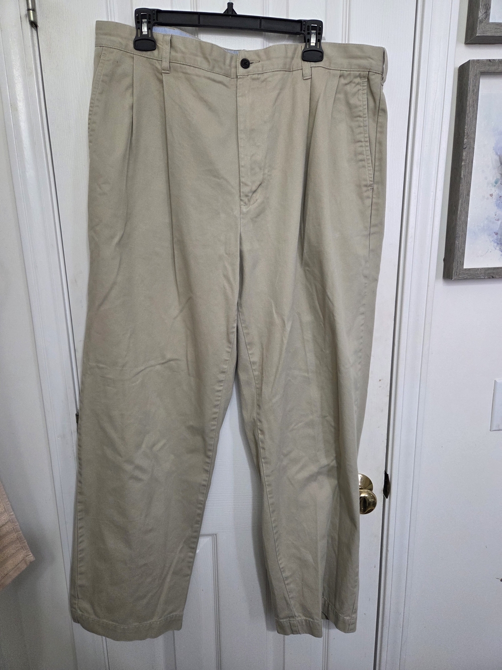 Tommy Hilfiger Men's Beige Khaki Chinos